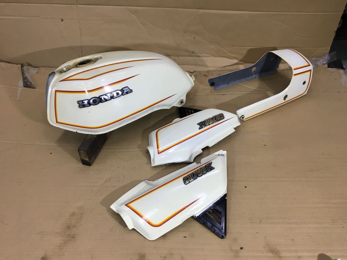 CB750F テールカウル サイドカバー タンクデカール 外装 CB750F テールカウル サイドカバー タンクデカール 外装