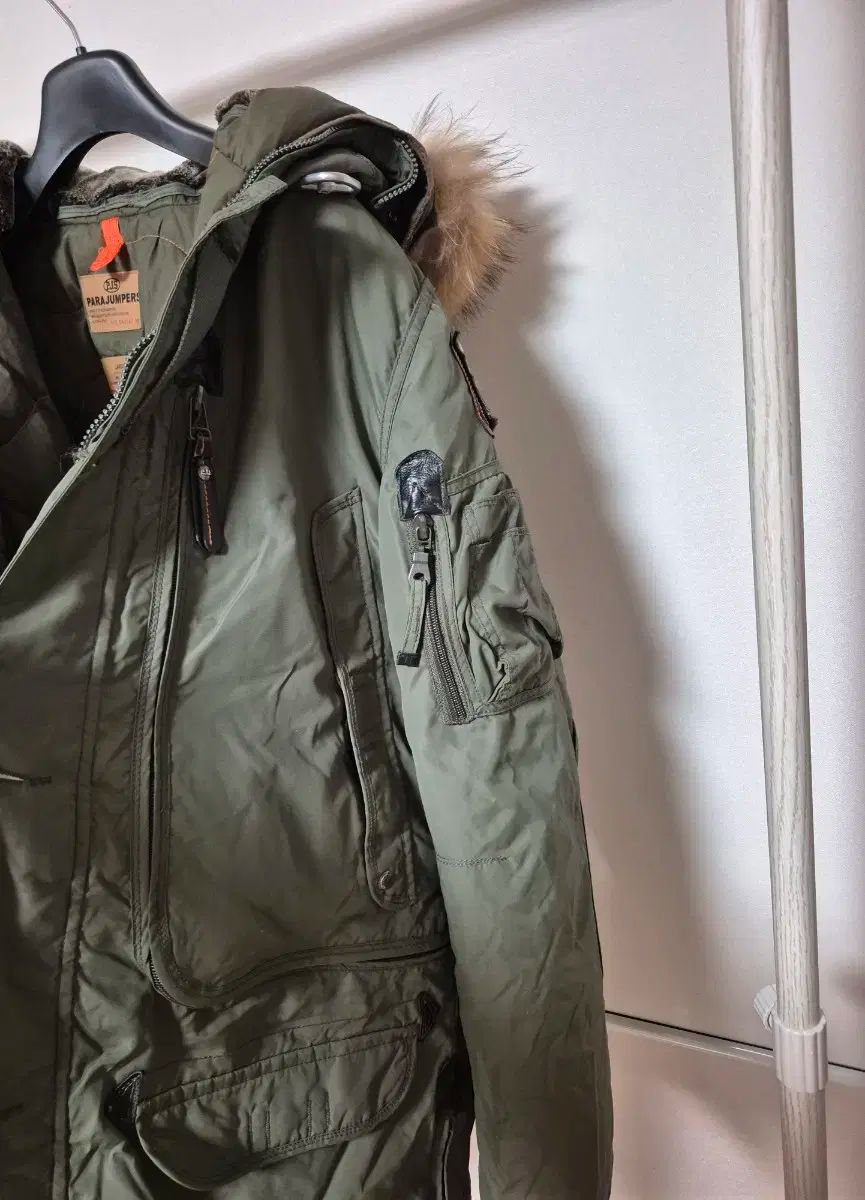  パラジャンパーズ コーディアック MASTERPIECE ダウンジャケット ジャケット アウター