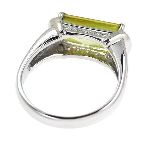 Pt900 スフェーン ダイヤモンド リング 3.69ct D0.15ct - メルカリ