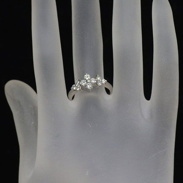 Pt900 ダイヤモンド リング 0.70ct フラワー - メルカリ