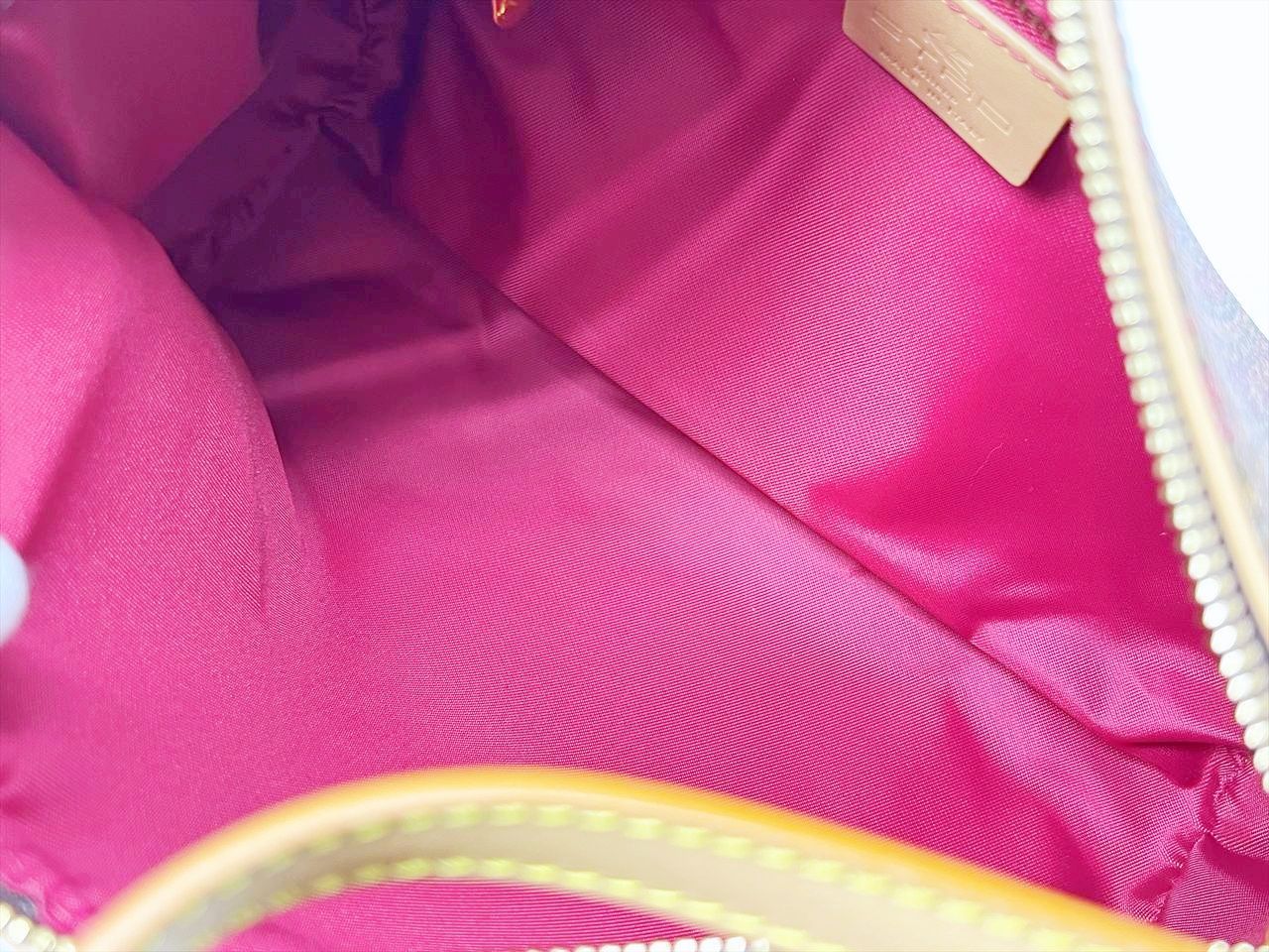 ブラウン マルチ