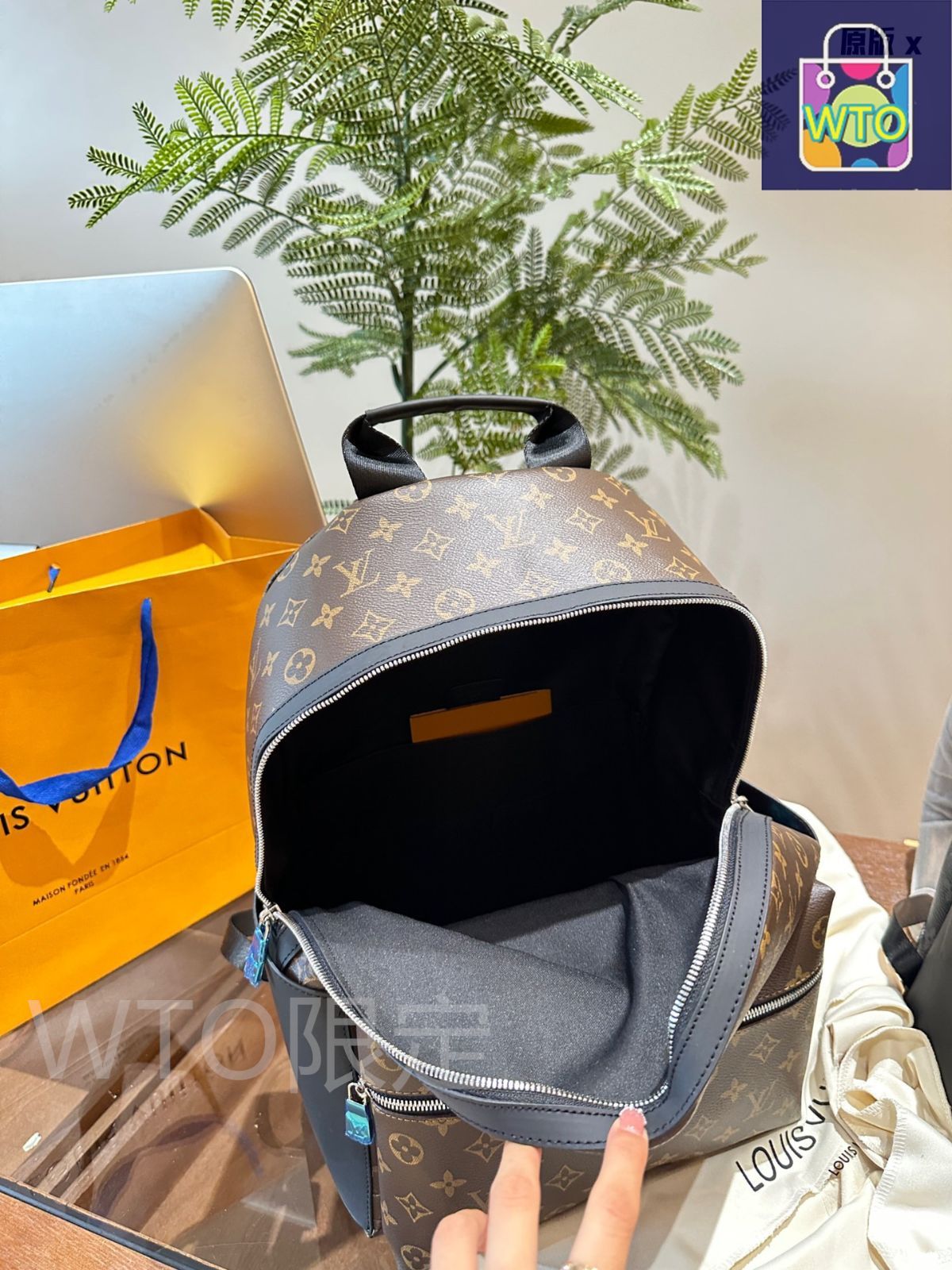 今日特価】Louis Vuitton ルイ・ヴィトン クラシックリュックセリーズ