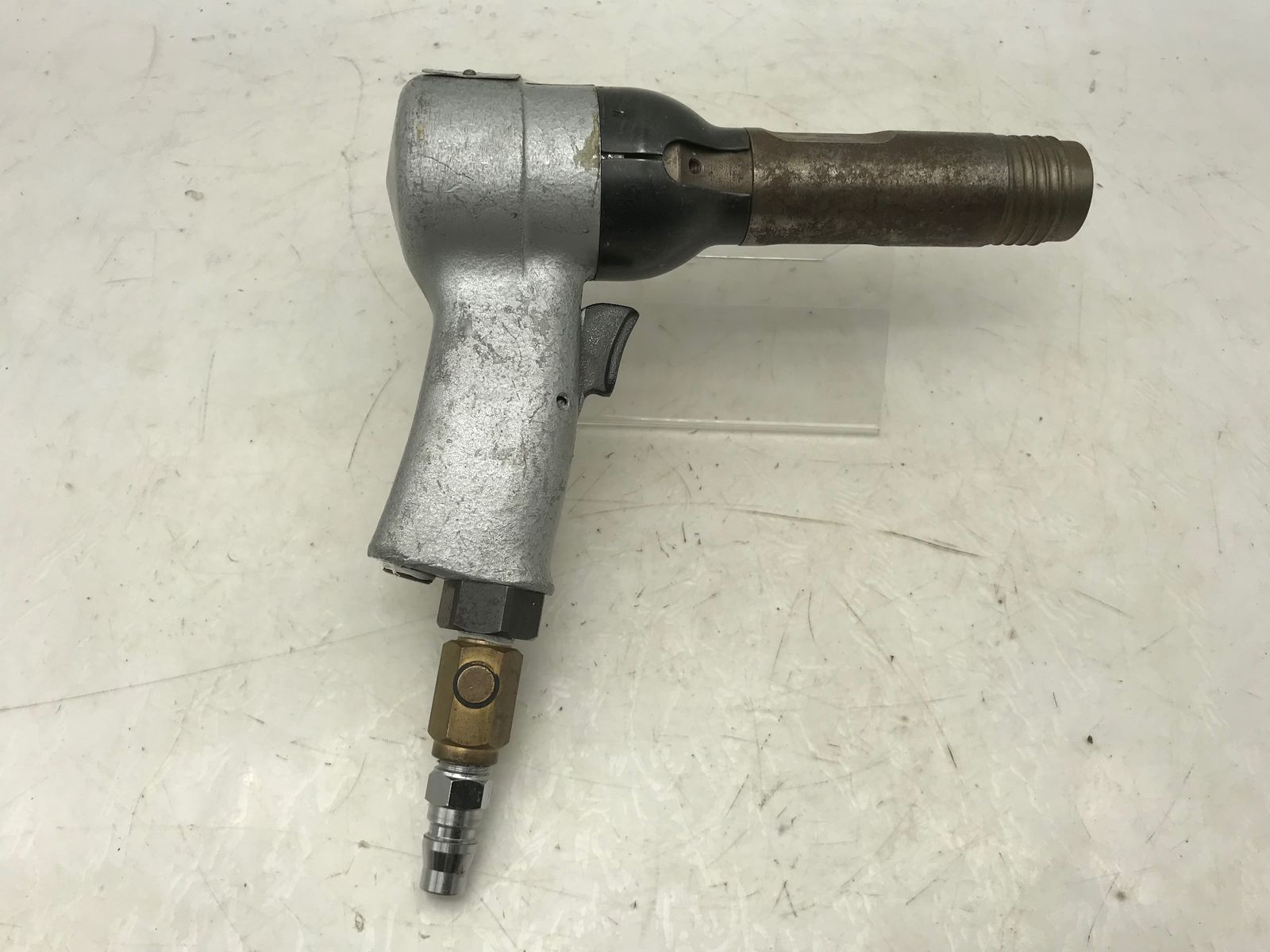 【中古品】YOKOTA/ヨコタ エアーハンマー/リベッティングハンマ BRH-6A [ITDDSD14H2QE] [エコツール小牧ｲﾝﾀｰ店][M02]