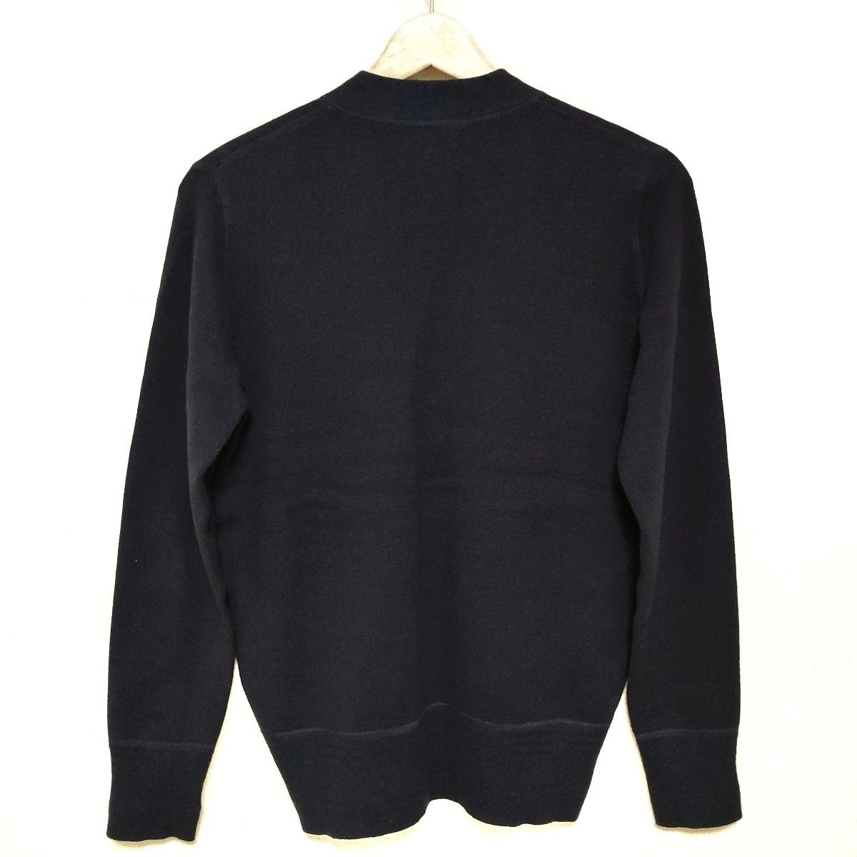 HYKE ウール100%セーター 黒 サイズS HYKE(ハイク) 長袖セーター サイズ1 S レディース - ネイビー Vネック