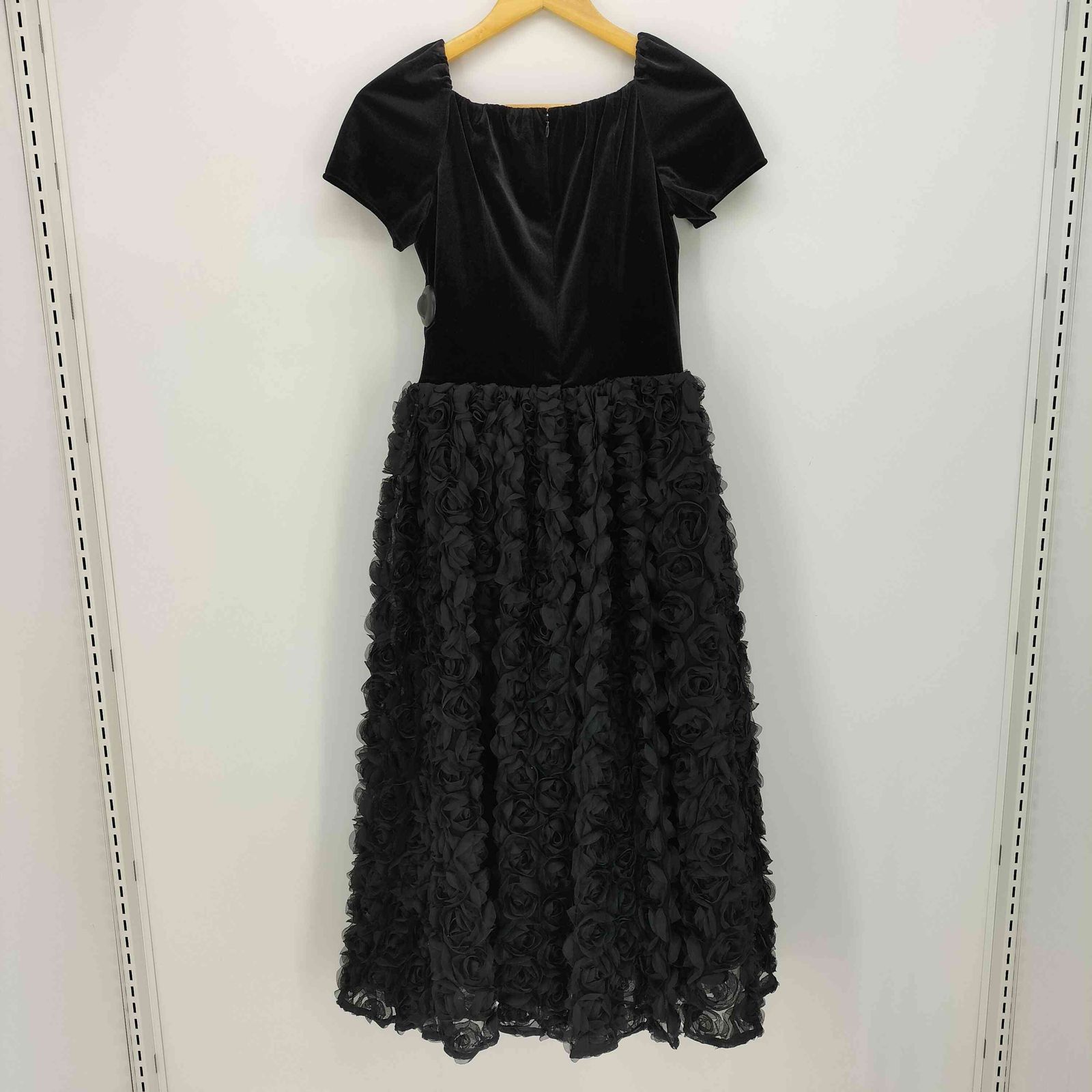 ユーズドフルギ USED古着 {{etoll.}} VELOUR ROSETTE FLARE DRESS 