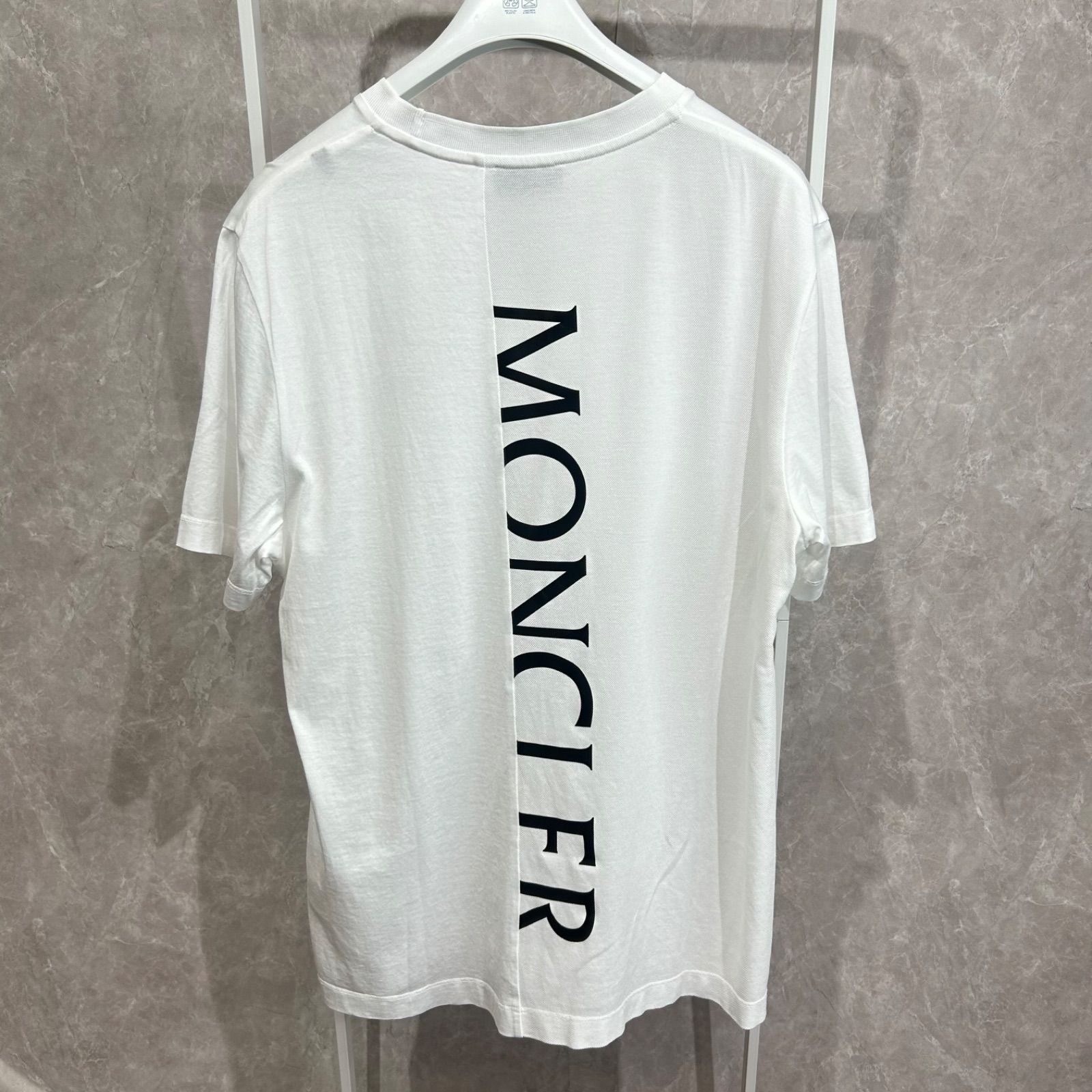 美品】 MONCLER モンクレールラバーワッペン半袖Tシャツ白S - メルカリ