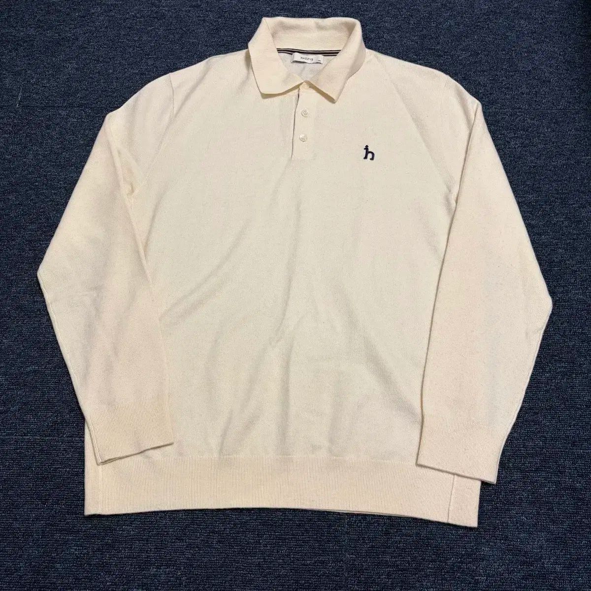 ヘジス KARA（ヘジス カラ）ニット