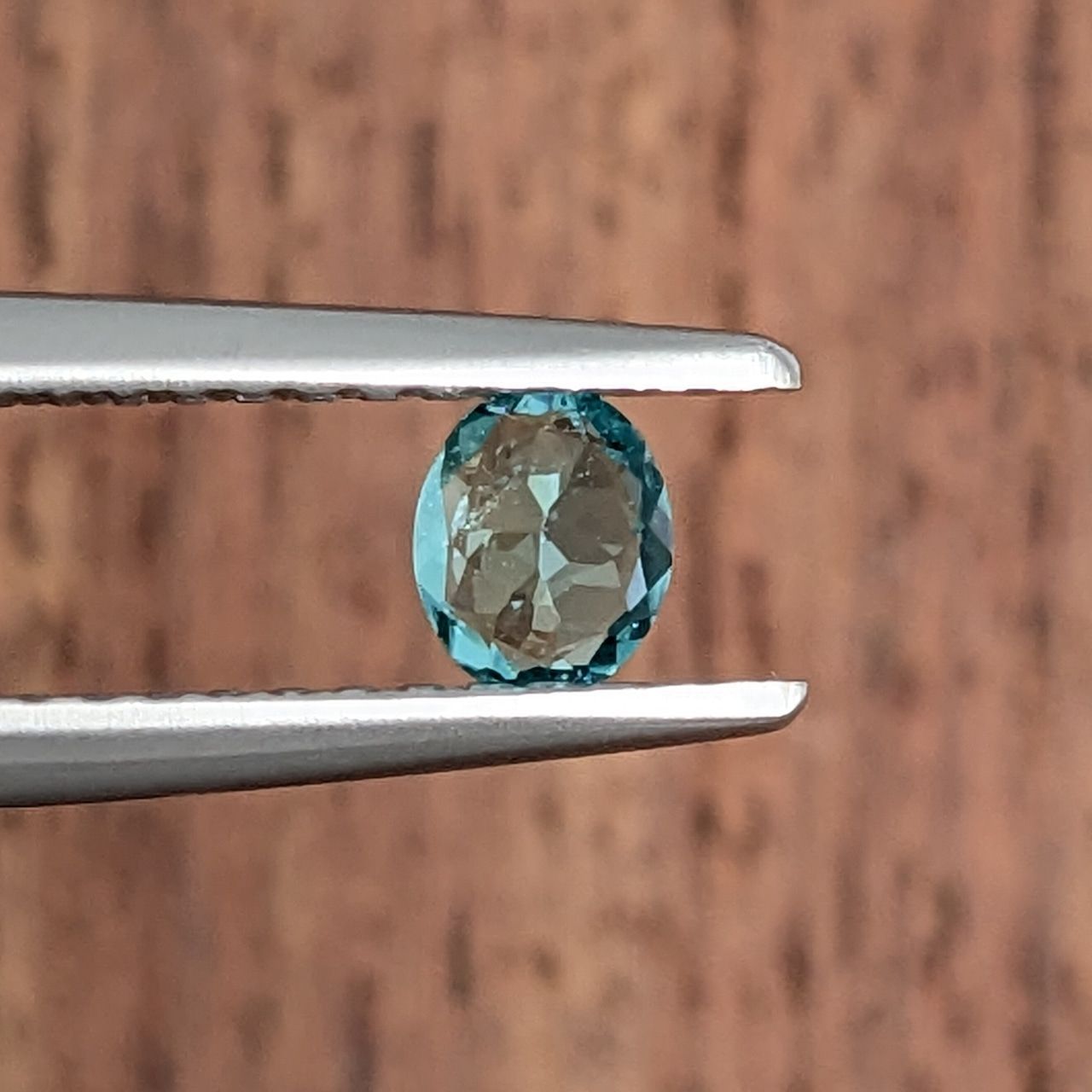 パライバトルマリン ブラジル・バターリャ産【0.20ct】D94 - メルカリ