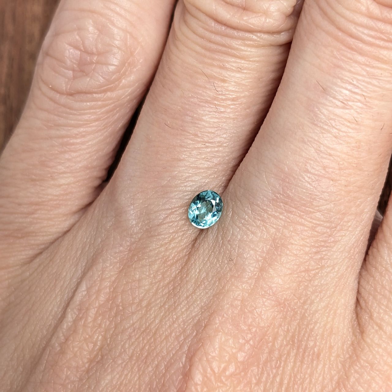 パライバトルマリン ブラジル・バターリャ産【0.20ct】D94 - メルカリ