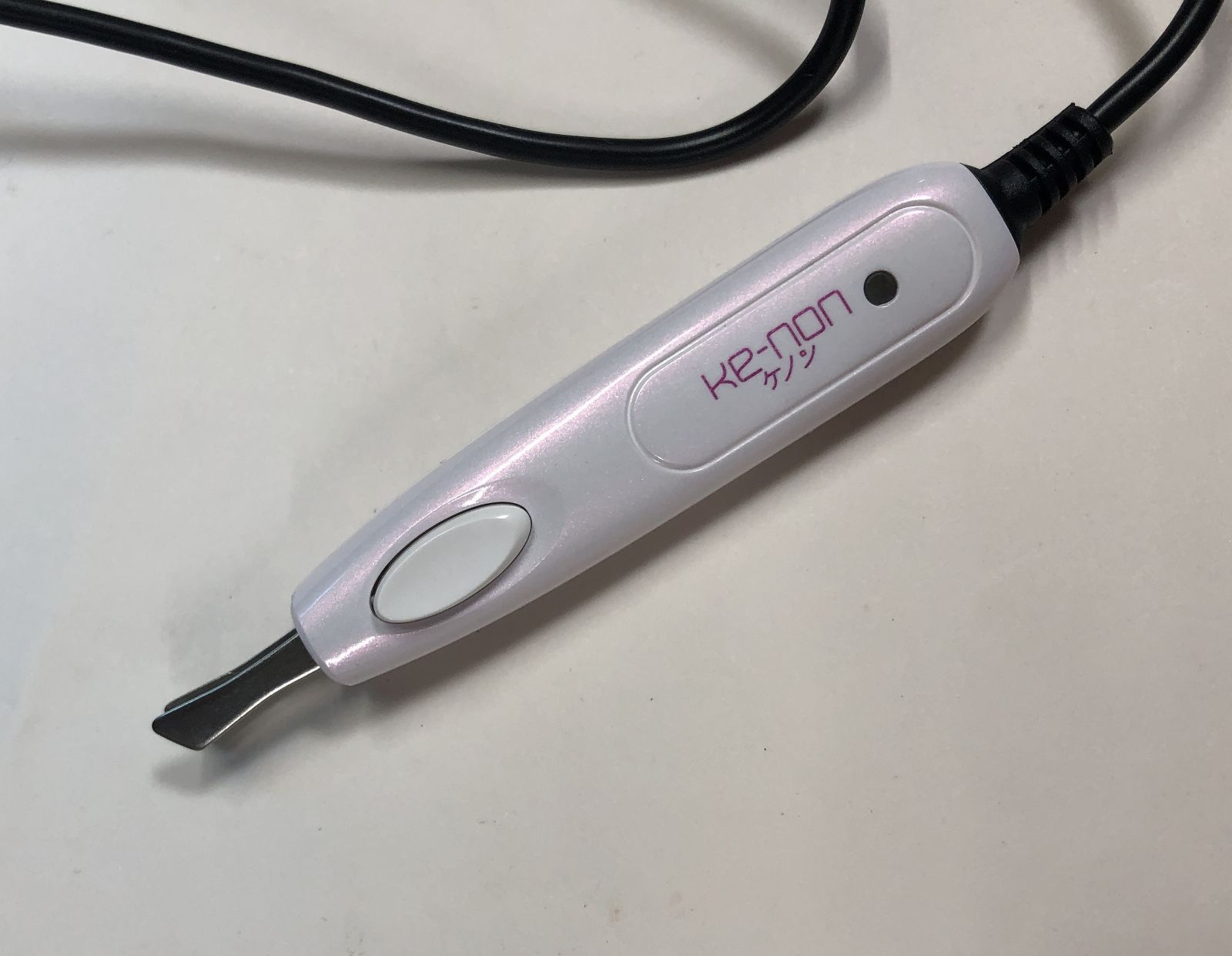 KE-NON 脱毛器 ホワイト Ver8.5J ◇ke-non ケノン 脱毛器 Ver8.0 ホワイト スキンカートリッジ2つ付き