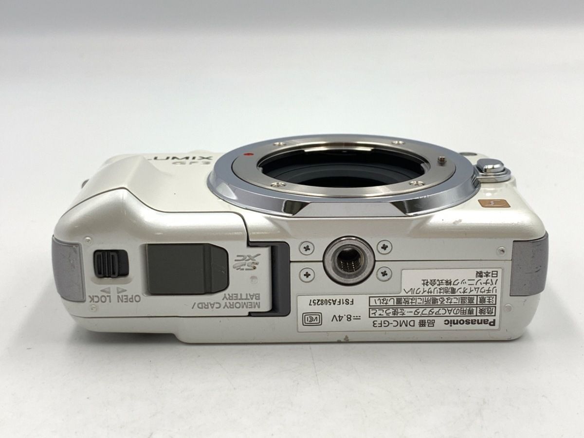 中古】 【難あり品】 パナソニック LUMIX DMC-GF3-W ボディ シェル