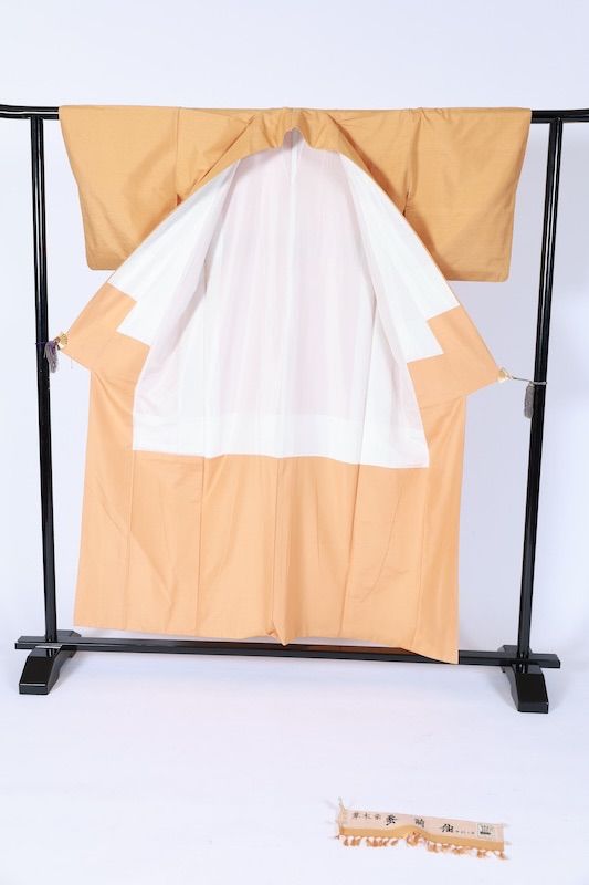 米沢紬　茜染め　山吹色　真綿　手織り　BB1126 米沢紬 茜染め 山吹色 真綿 手織り BB1126 【公式通販】