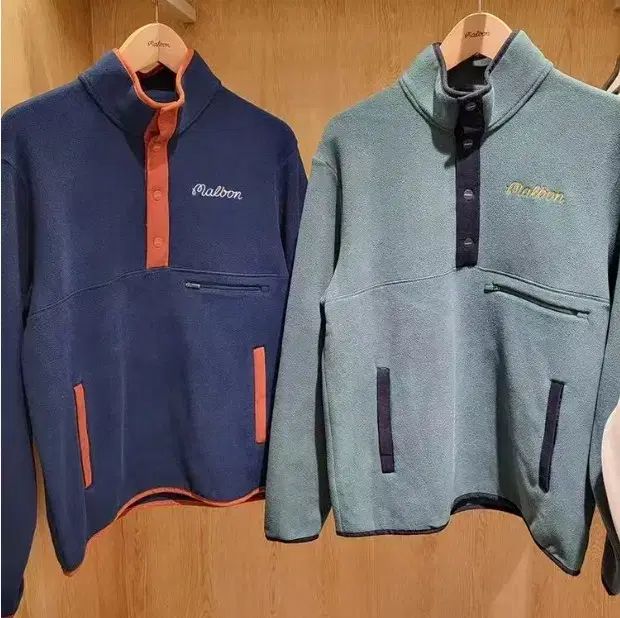 pinngo特別価格　両側　テーブル無し　車内側ブラック　車外側無塗装 pinngo様専用特別価格 両側 テーブル無し 車内側ブラック 最新 車外側