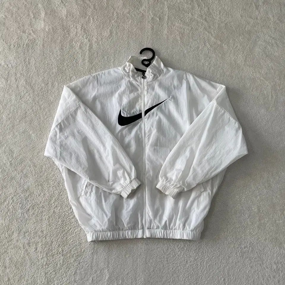 M NIKE 新モデル ビックスウォッシュ ウィンドブレーカー - メルカリ