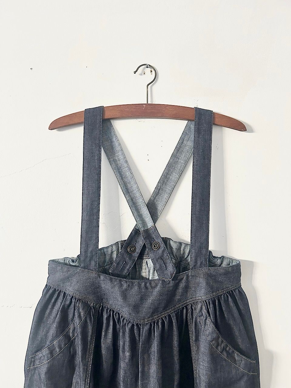 未使用】45R 45プチデニム エプロンジャンパースカート - メルカリ