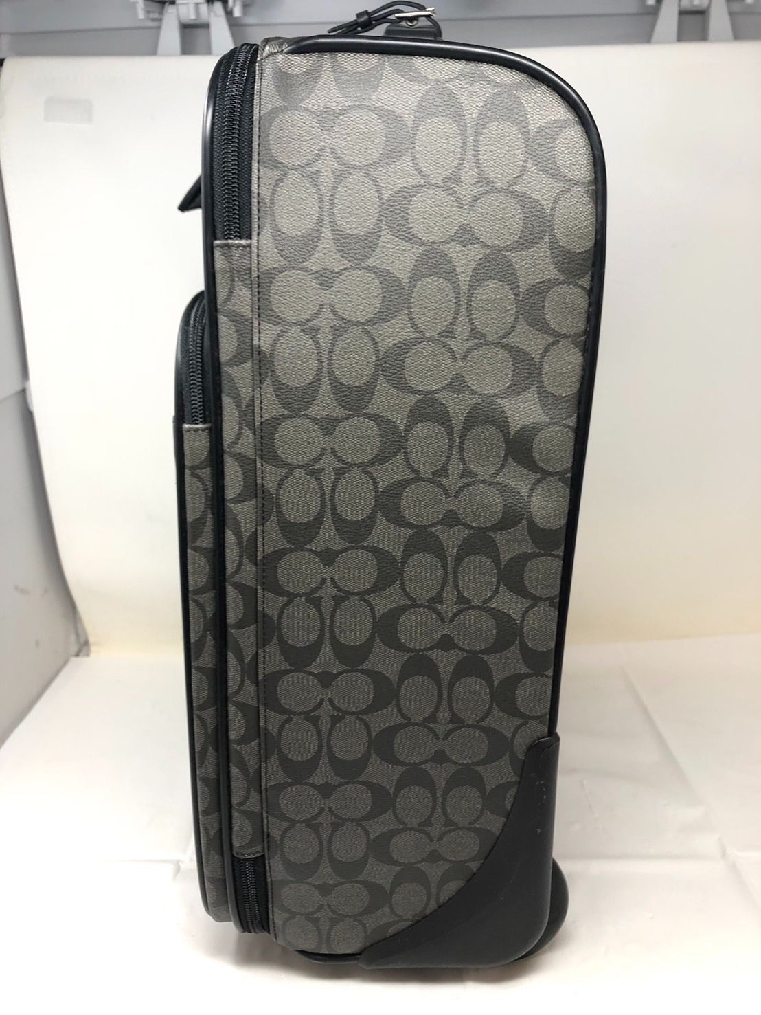 キャリーケース