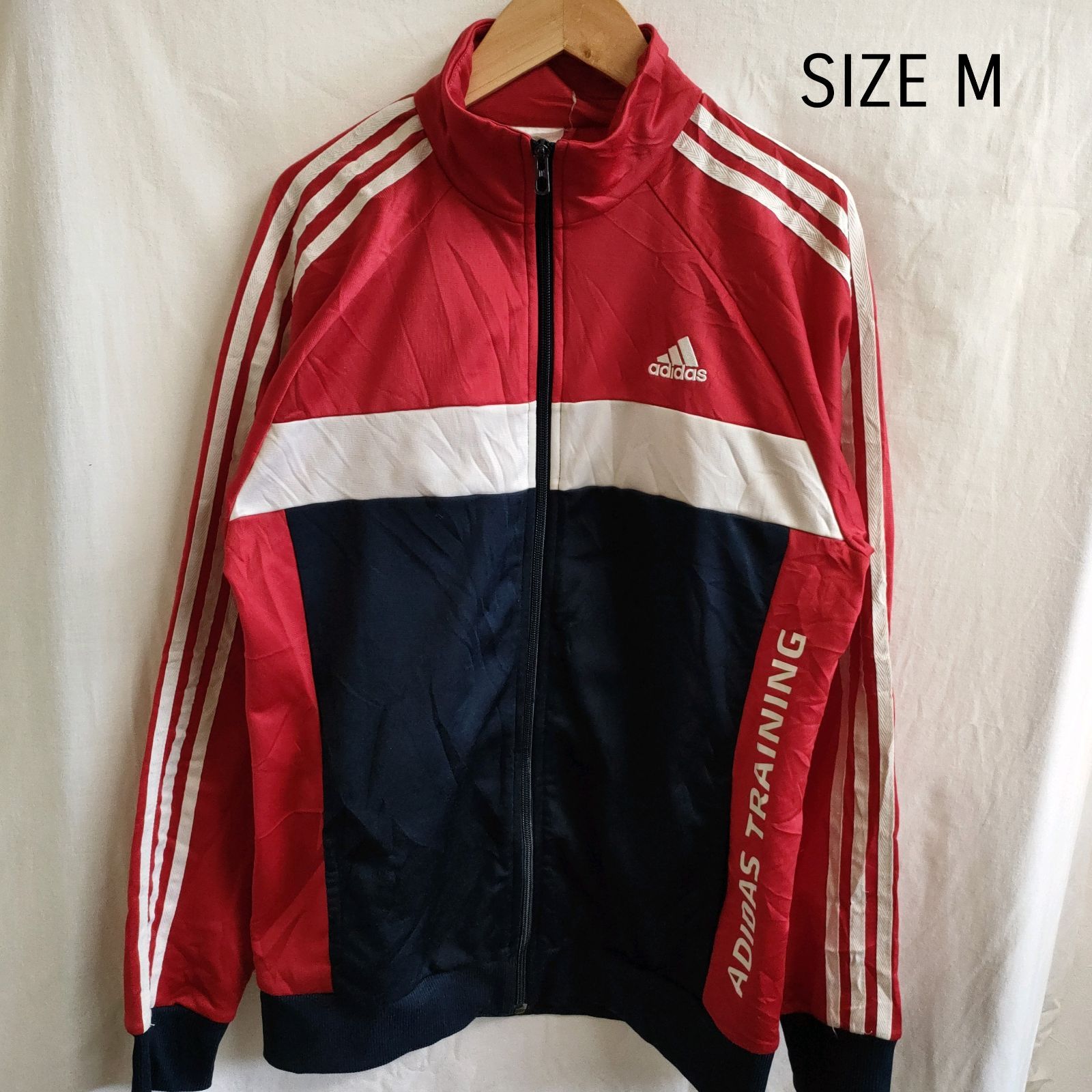 アディダス adidas レッド 赤 ジャージ Mサイズ - メルカリ