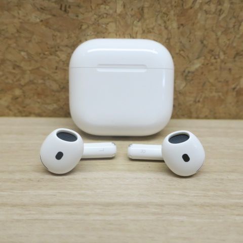 AirPods 4 本体 新品未使用 AirPods4 新品未使用未開封 ノイズキャンセリングなし AirPods4 新品未