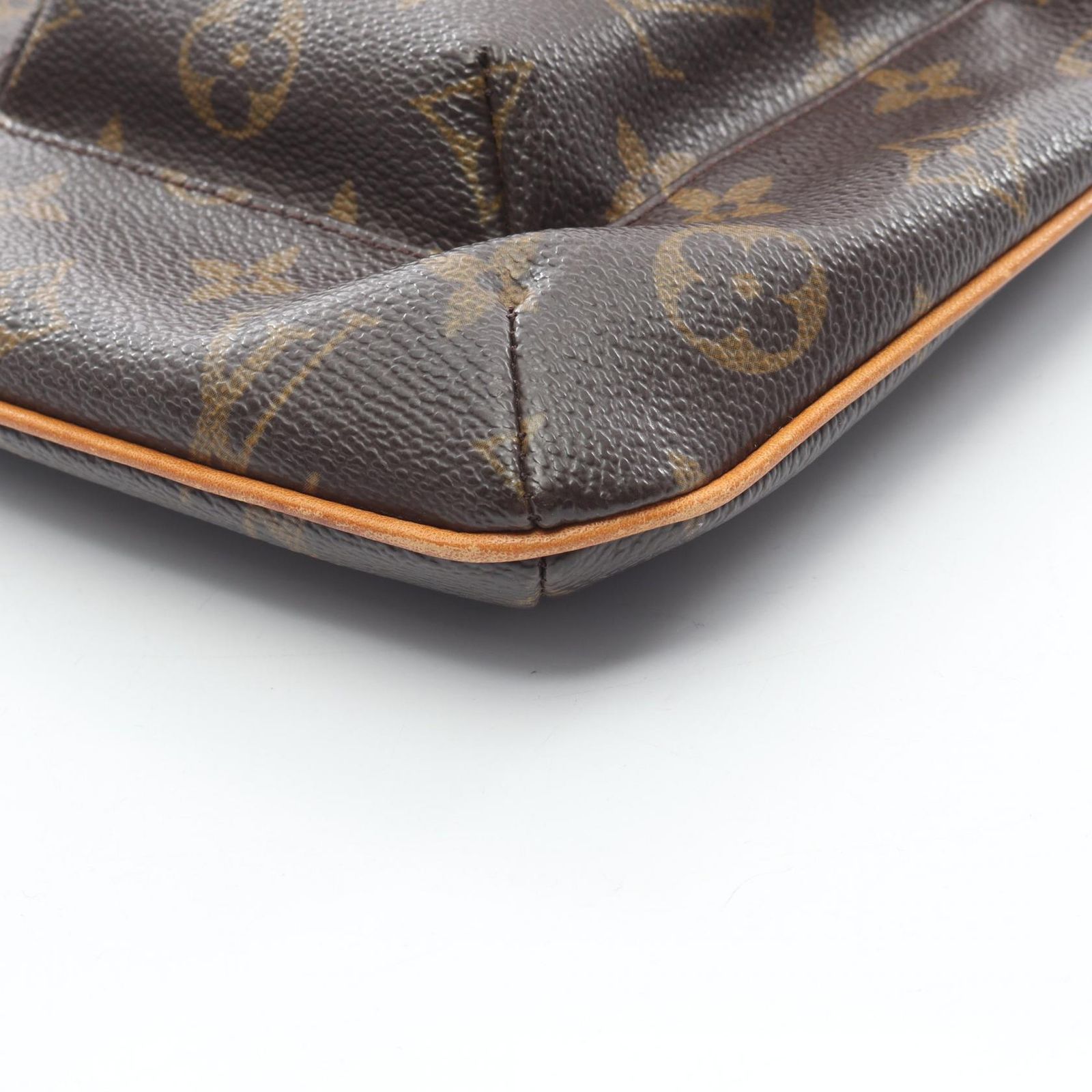 極美品 ルイヴィトン ハンドポーチ M51901 パルティシオン モノグラム 極美品 ルイヴィトン ハンドポーチ M51901 パルティシオン モノグラム