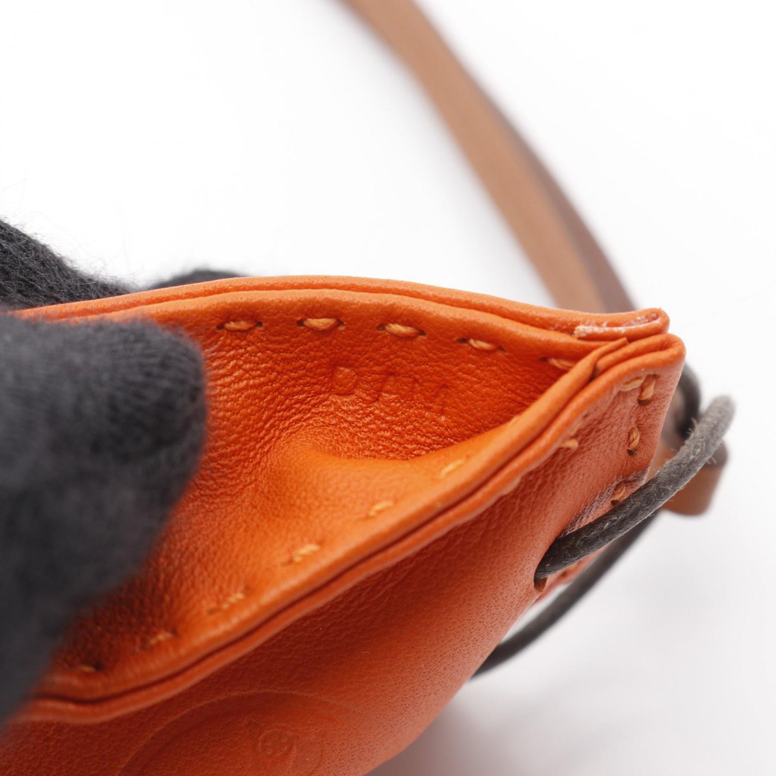 エルメス HERMES チャーム サック オランジュ フー フー レザー サック