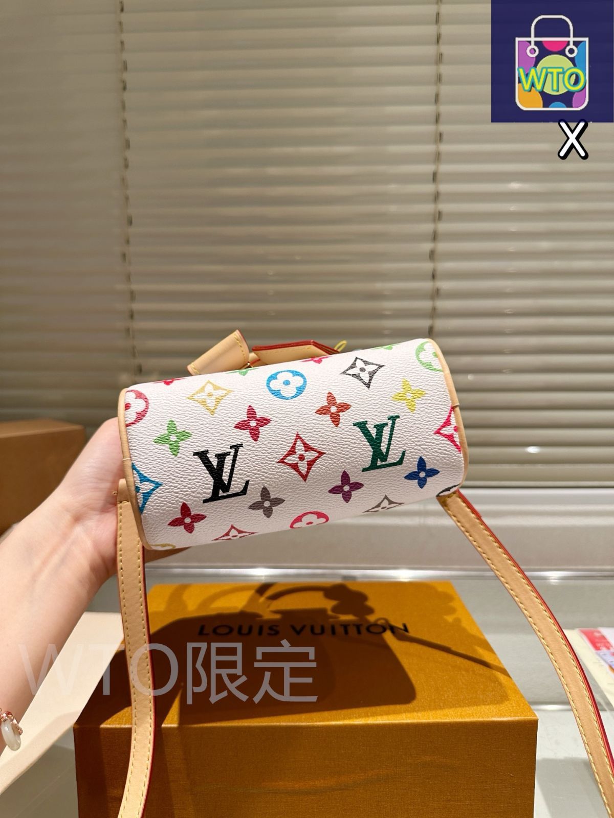 今日特価】LV x Takashi Murakami White Multicolor Nano Speedy 16