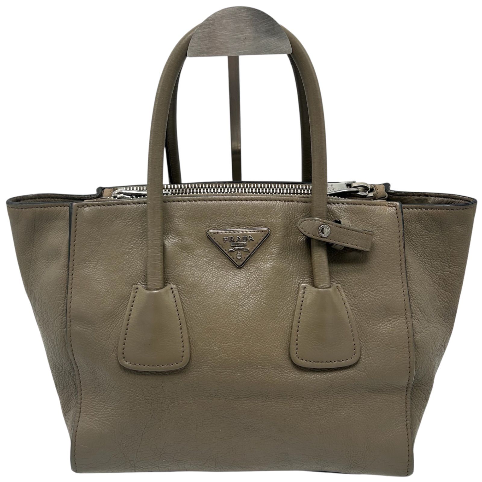 PRADA プラダ ハンドバッグ 2WAY ショルダー 肩掛け 斜めがけ 三角