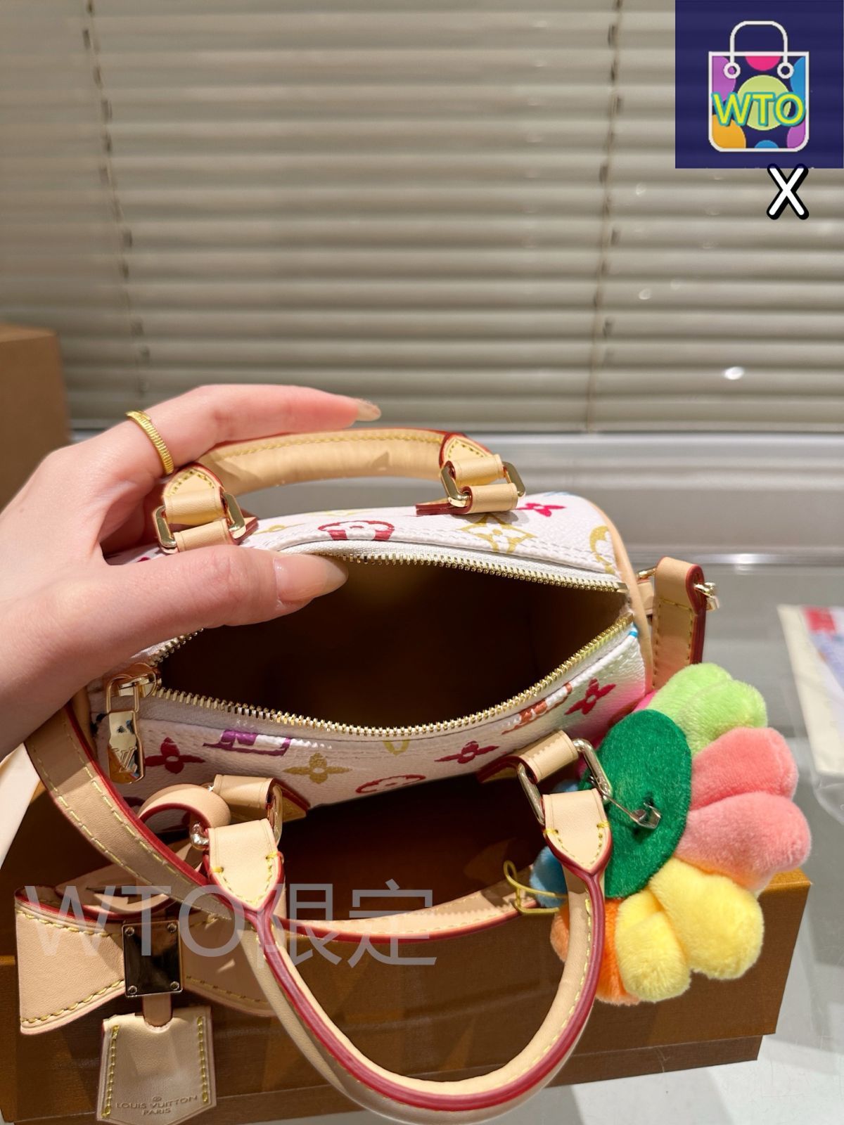 【n】雑貨いろいろセット 今日特価】LV x Takashi Murakami White Multicolor Nano Speedy 16