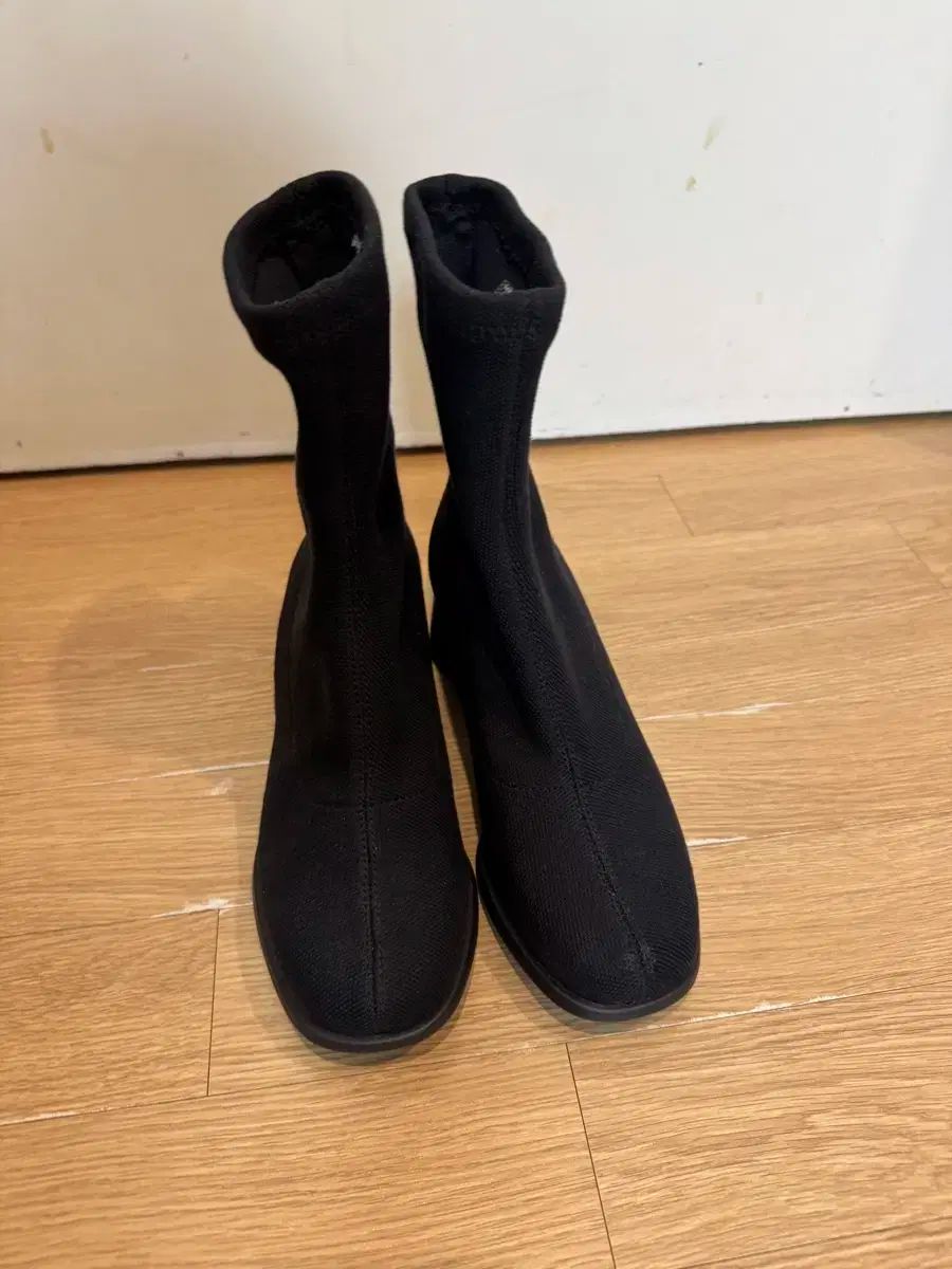 カンペール ニット ブーツ 最新 カンペール camper ニットブーツ