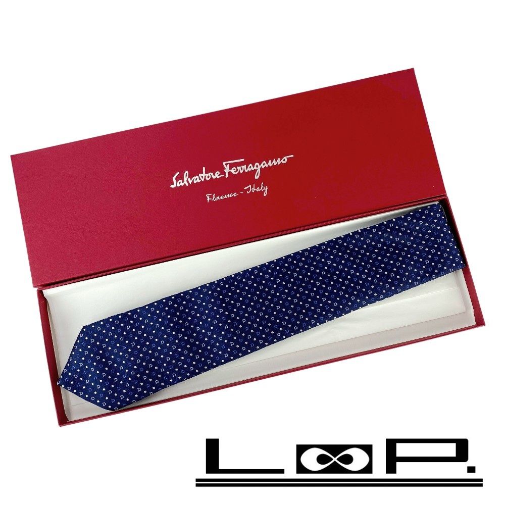 ✨未使用箱付き✨フェラガモ　現行　ガンチーニ　ストライプ　ブルー　ネクタイ □未使用□ フェラガモ ガンチーニ ネクタイ ファッション ビジネス