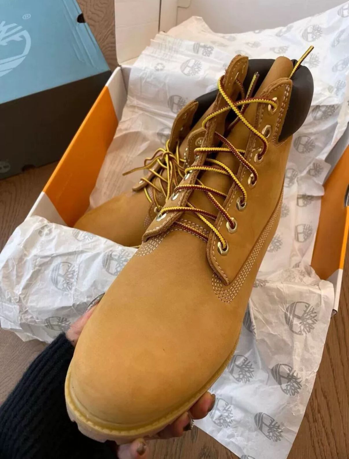 新品 Timberland ハイカットブーツ プレミアムブーツ ブラウン - メルカリ