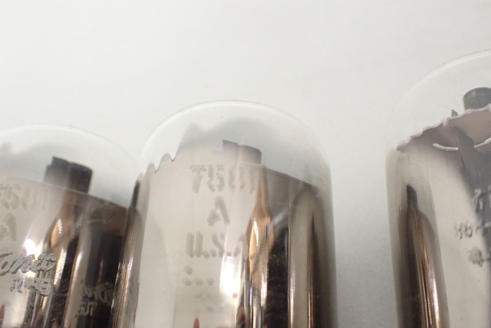 真空管　7581A 4本　USA 製　レア ∴ Electronic TUBE 7581 真空管 4本セット - メルカリ