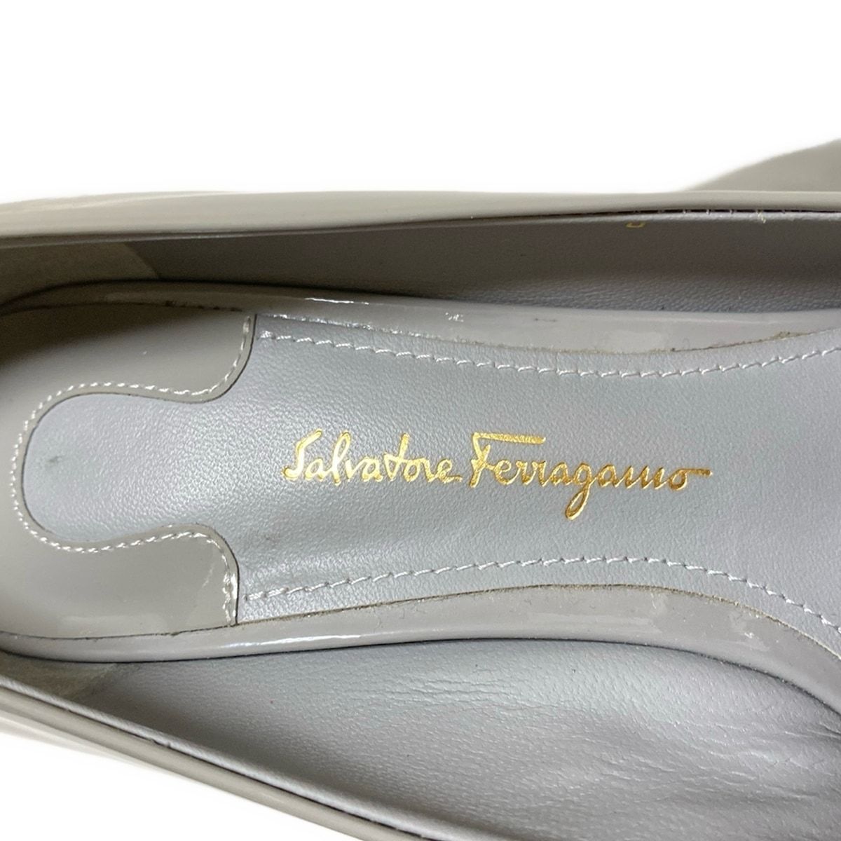 FERRAGAMO/SalvatoreFerragamo(サルバトーレフェラガモ) パンプス 5 D