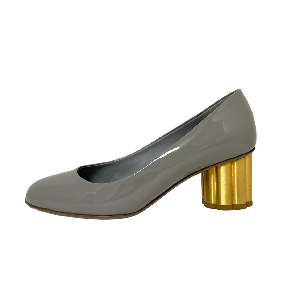 FERRAGAMO/SalvatoreFerragamo(サルバトーレフェラガモ) パンプス 5 D