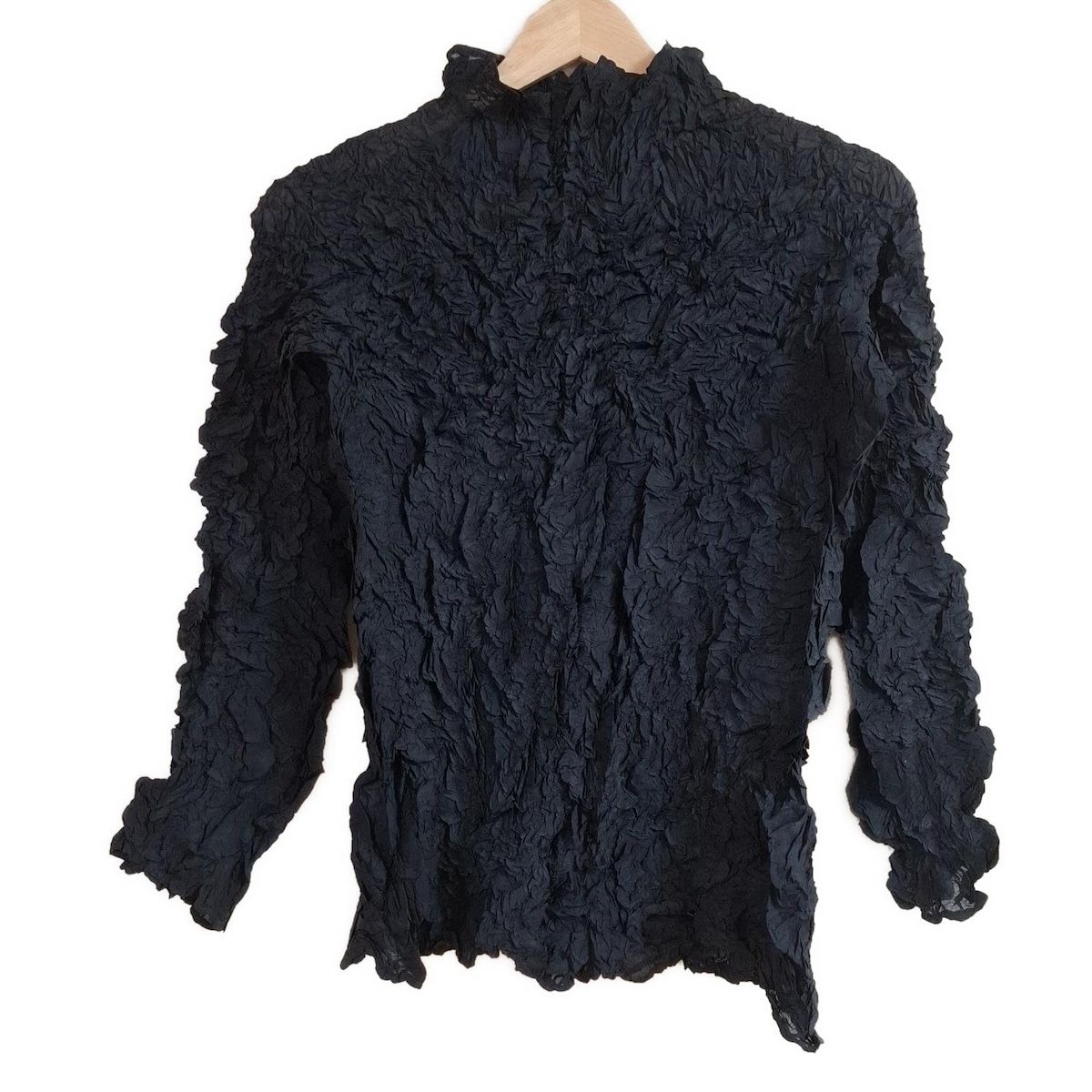 ま*こ様 ISSEY MIYAKE シワ加工 カットソー 黒 シャツ タートルネ