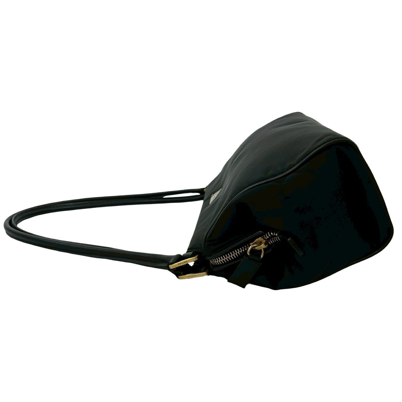 プラダ　ハンドバッグ　肩掛け　三角ロゴ　ゴールド金具　ナイロン　レザー　黒 PRADA プラダハンドバッグ トート三角ロゴゴールド金具ブラック黒