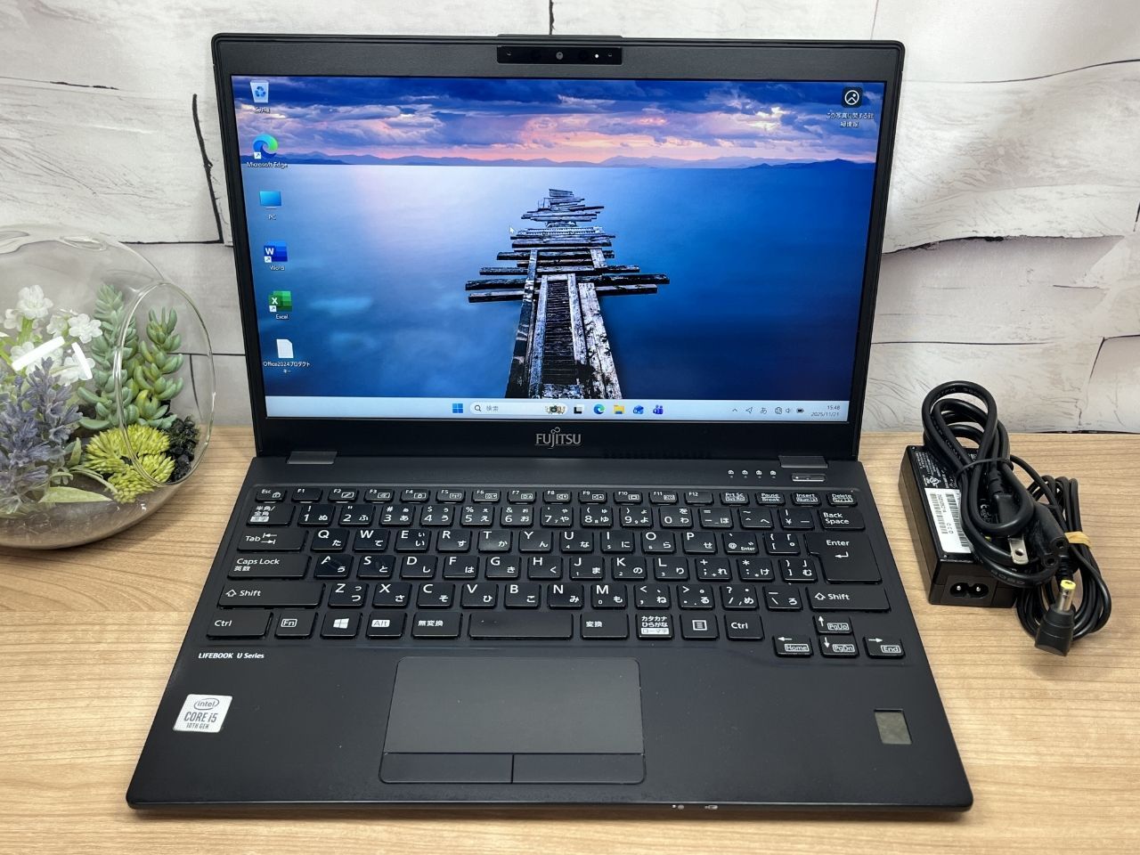 限定品〉024 Fujitsu Lifebook U9310/E 8GB/SSD256 第10世代