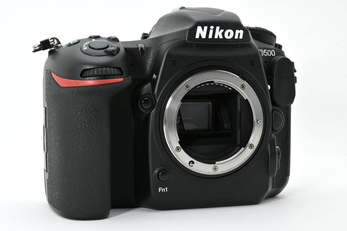 ☆極上品☆《ショット数15,073回 》ニコン Nikon D500 ボディ