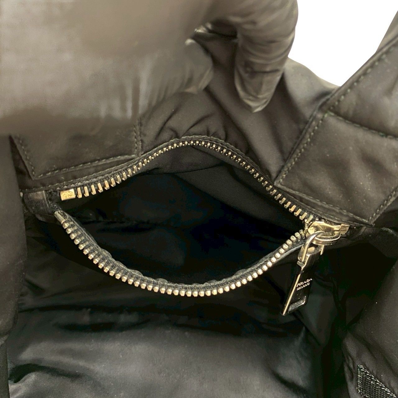 美品 プラダ ナイロン レザー 2way トートバッグ 三角ロゴ A4 ブラック 極 美品 PRADA プラダ 三角ロゴ 金具 ナイロン レザー 本革 2way