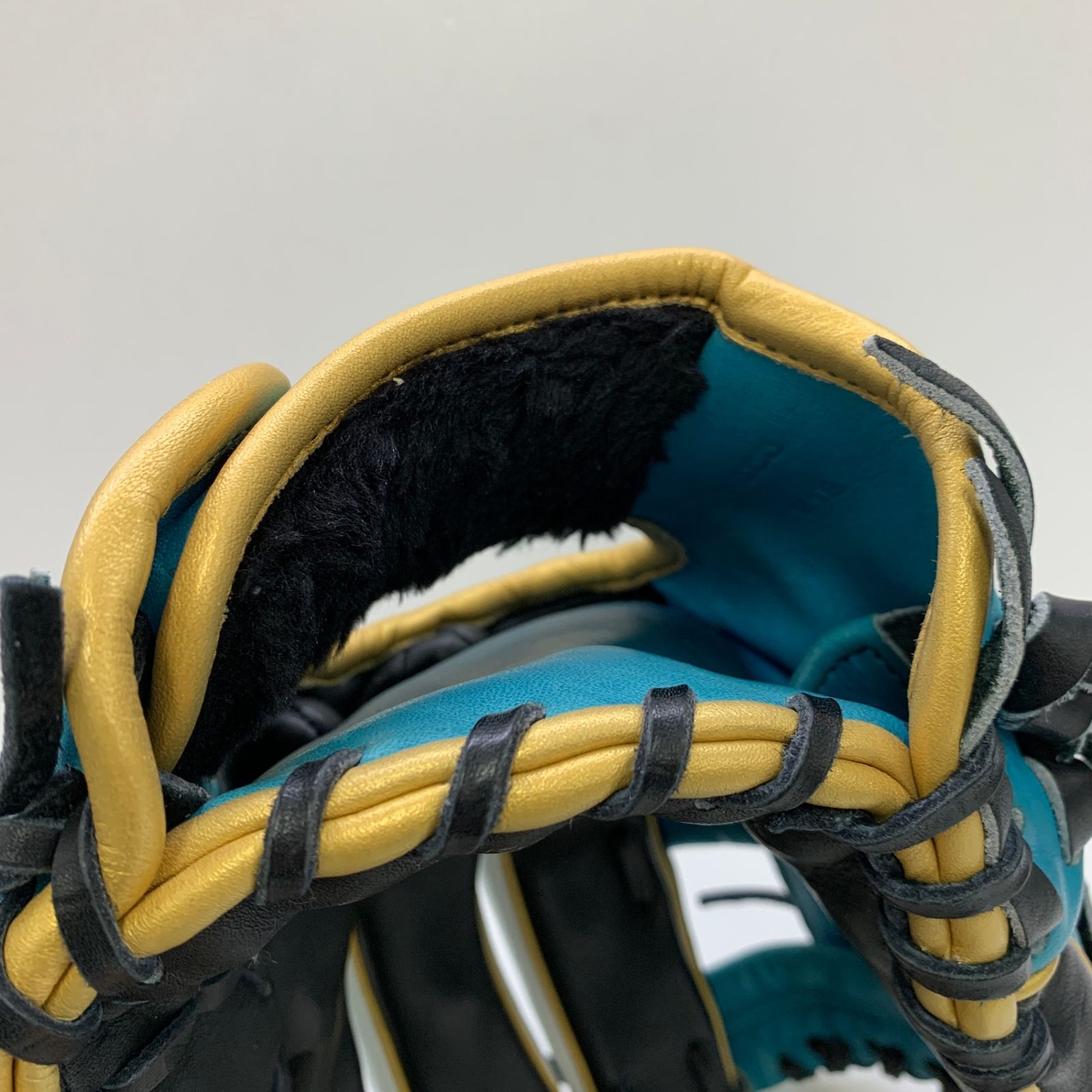 ウィルソン Wilson ウィルソンベア オーダー 軟式 大人 一般 内野手用