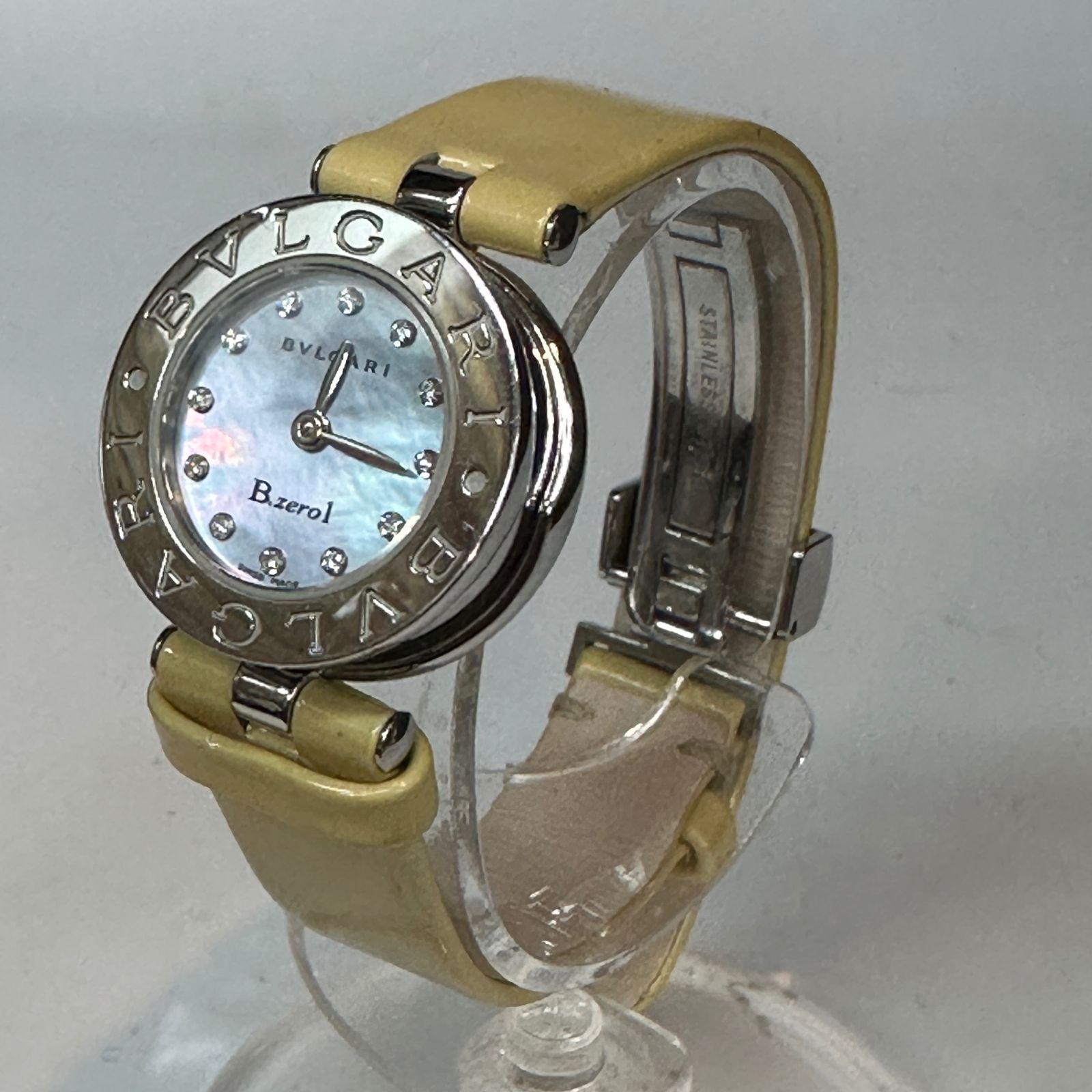 ○ BVLGARI ブルガリ ビーゼロワン BZ22S ダイヤ シェル 革ベルト