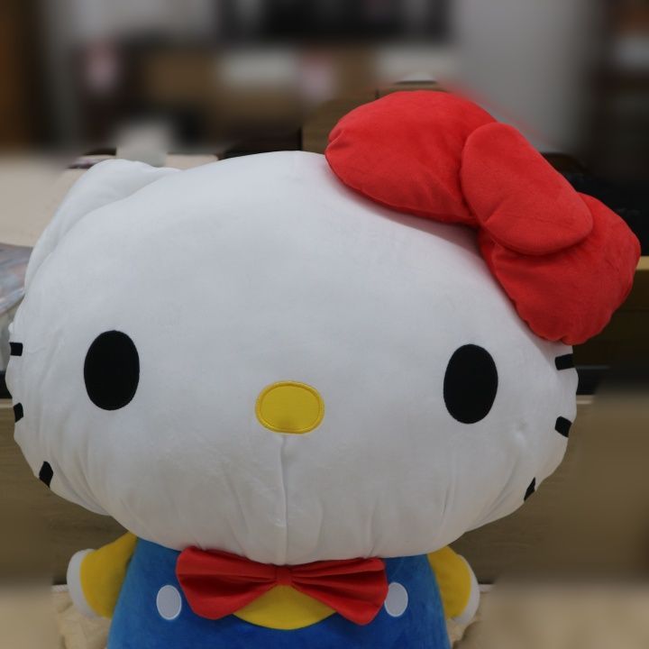 ダイカットクッション しまむら キティ クッション ダイカット
