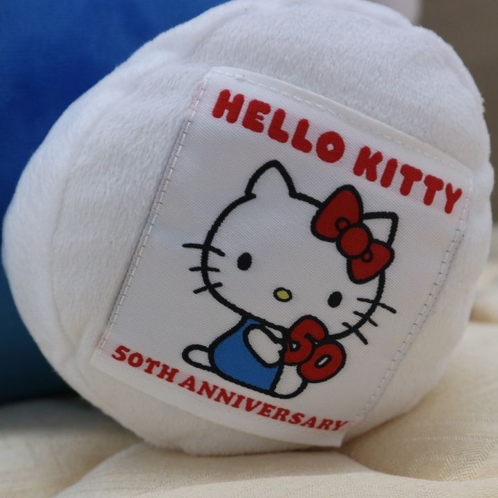 美品 保管品 しまむら ハローキティ50周年記念のサンリオ
