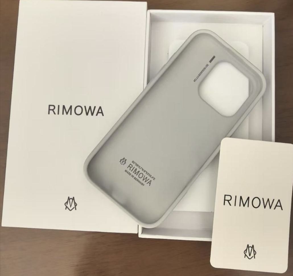 新品 未使用 RIMOWA シルバー iPhone14proMax ケース - メルカリ