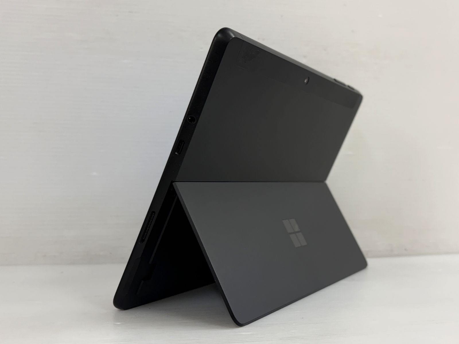 良品 バッテリー良好】Microsoft SURFACE GO3 model:2022『Core i3