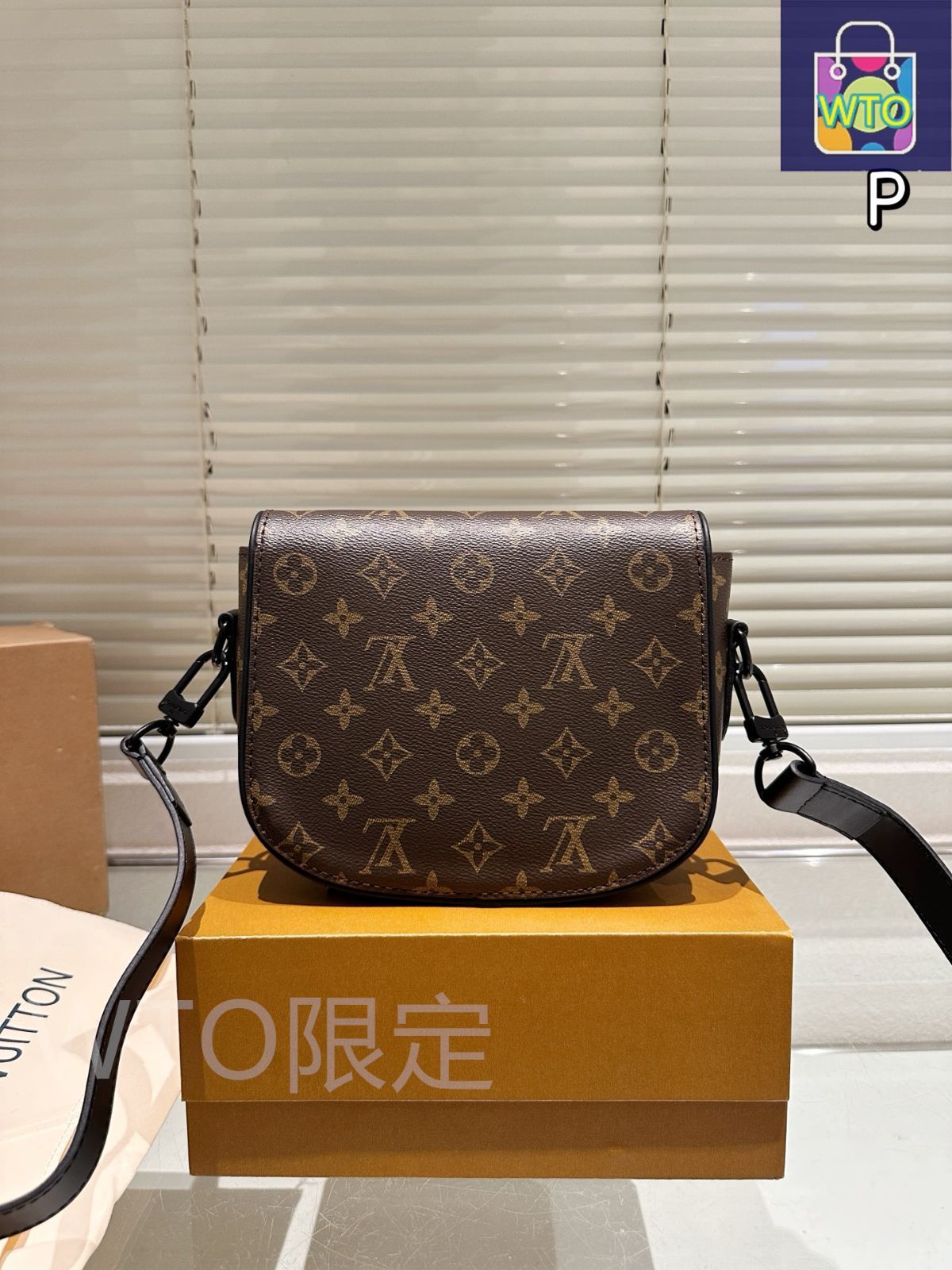 今日特価】LV ディストリクト PM モノグラムショルダーバッグ（Louis