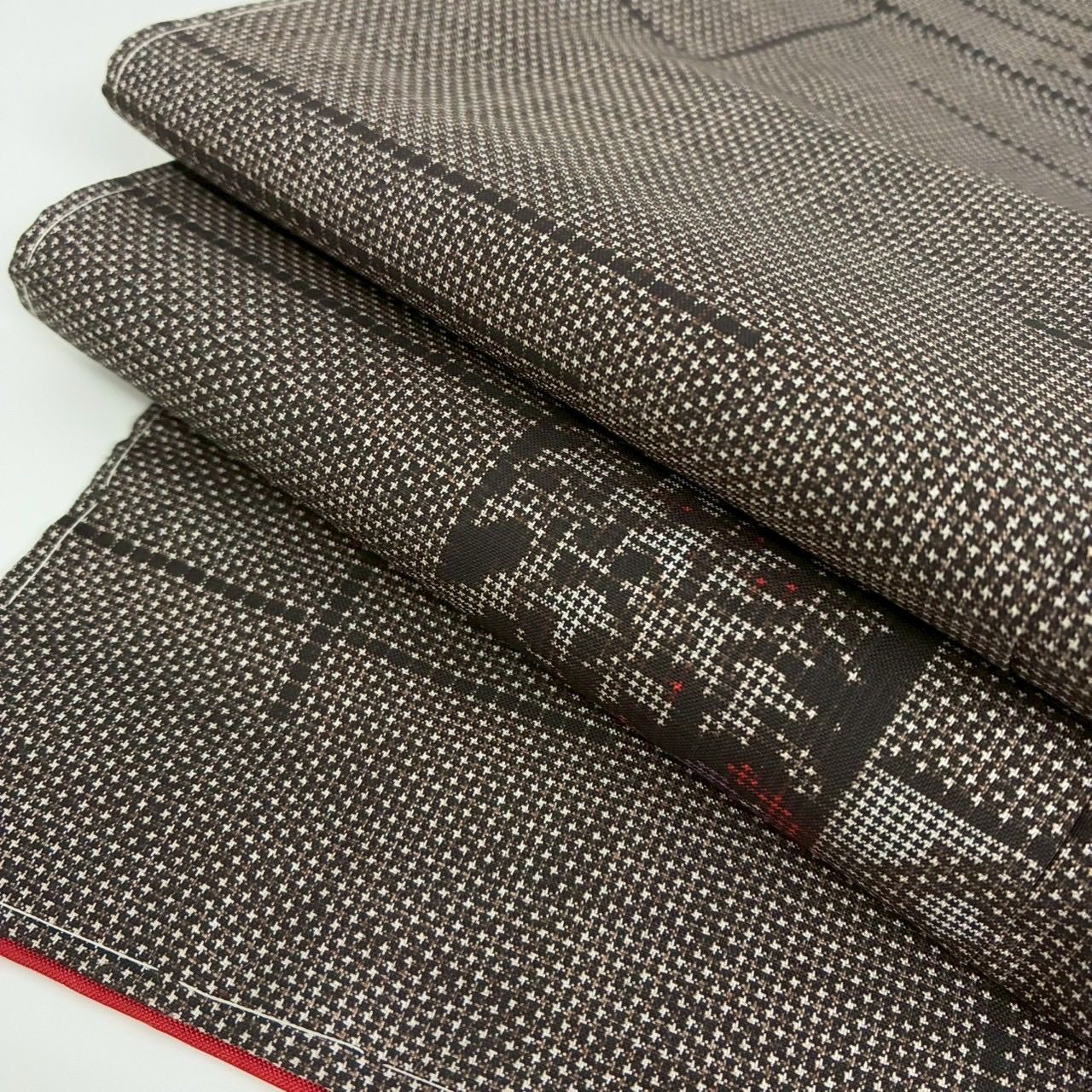 本場大島紬 茶泥染 一元式 飛び柄 素敵な絣柄 正絹 着物 MK-1447