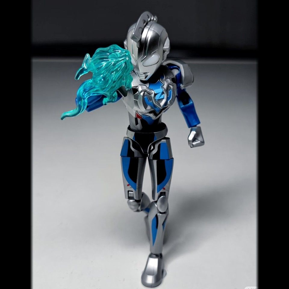 ブロックアクションフィギュア ミニ ウルトラマンゼット オリジナル