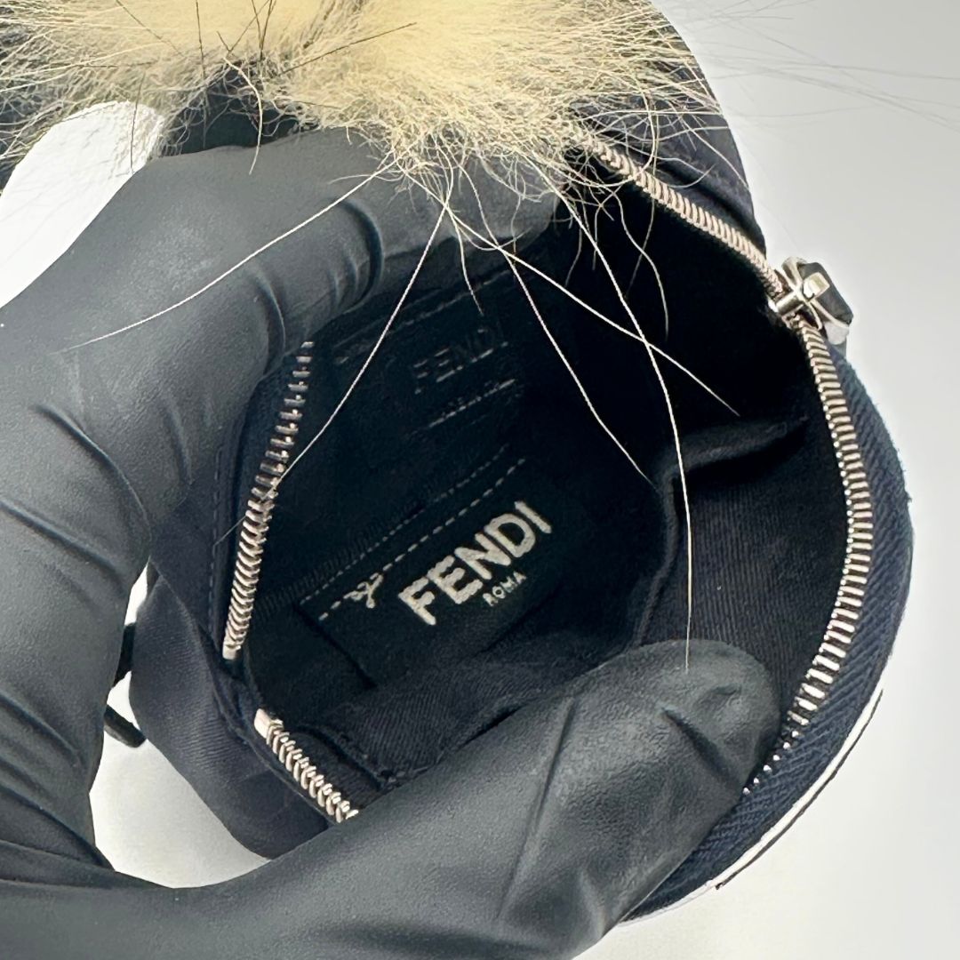 美品】Fendi バグズアイ モンスター バックパック チャーム