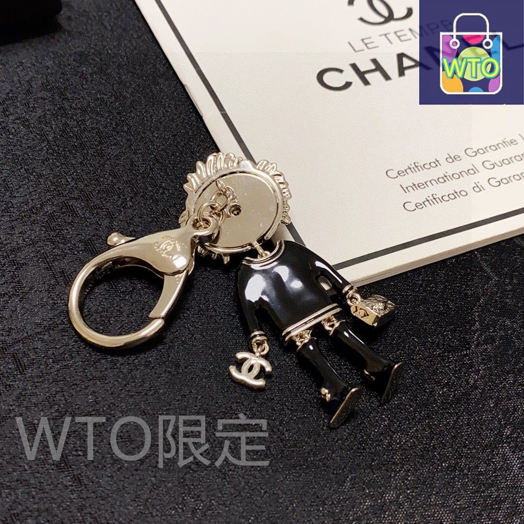 今日特価】Chanel 水鑽入り ライオンデザイン バッグアクセサリー