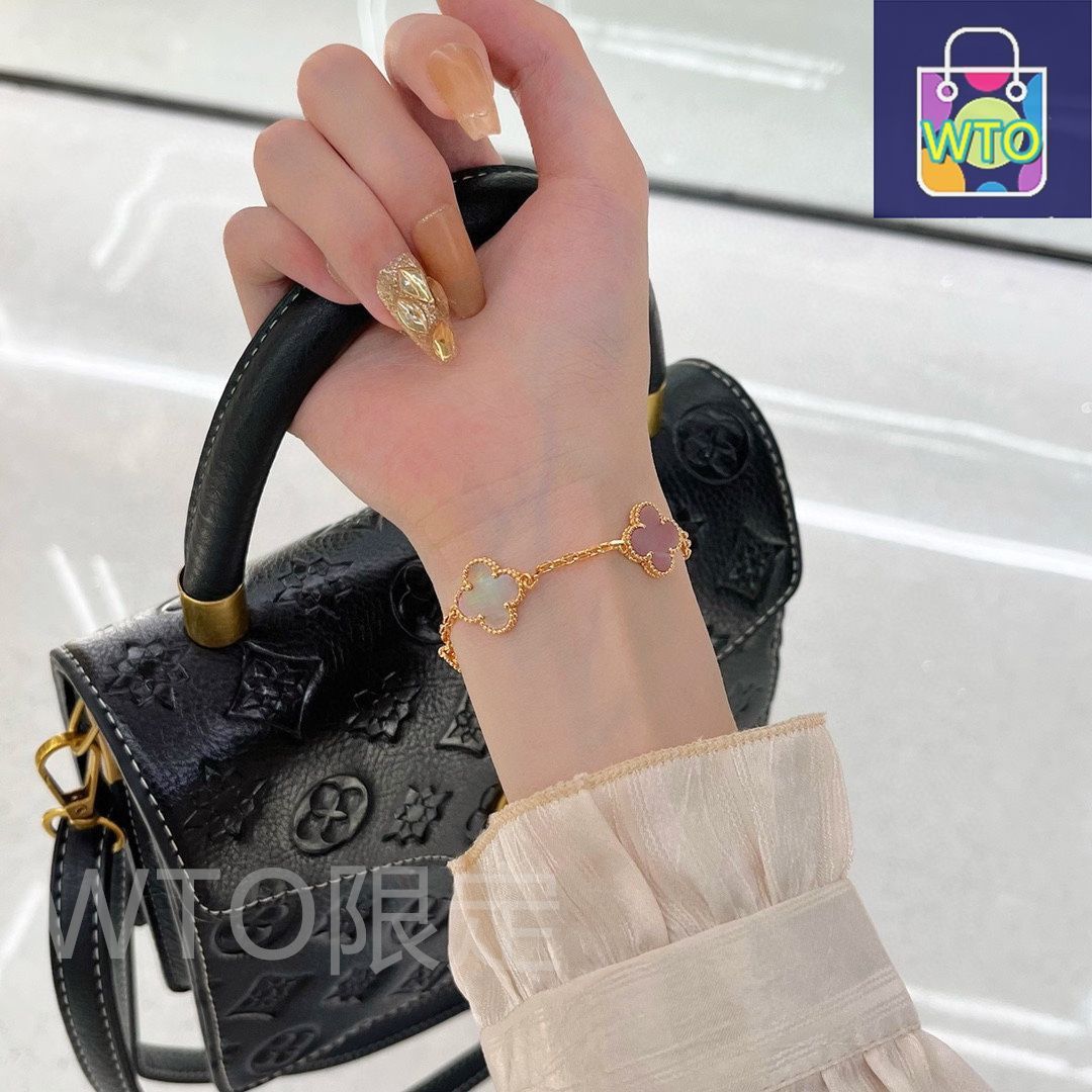 Van Cleef & Arpels ヴァン クリーフ＆アーペル 四つ葉のクローバー